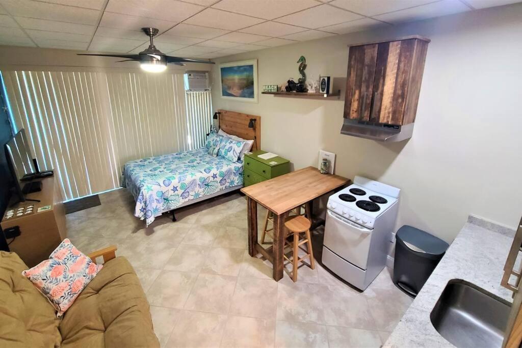 Ferienhaus Comfy Coastal Vacation Clearwater Beach